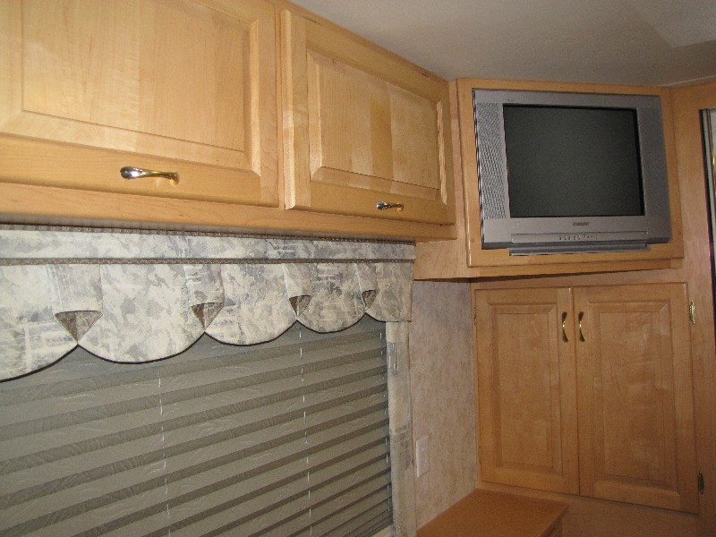 October 2 to 14, 2009 Duncan RV Repair in Elkhart, Indiana